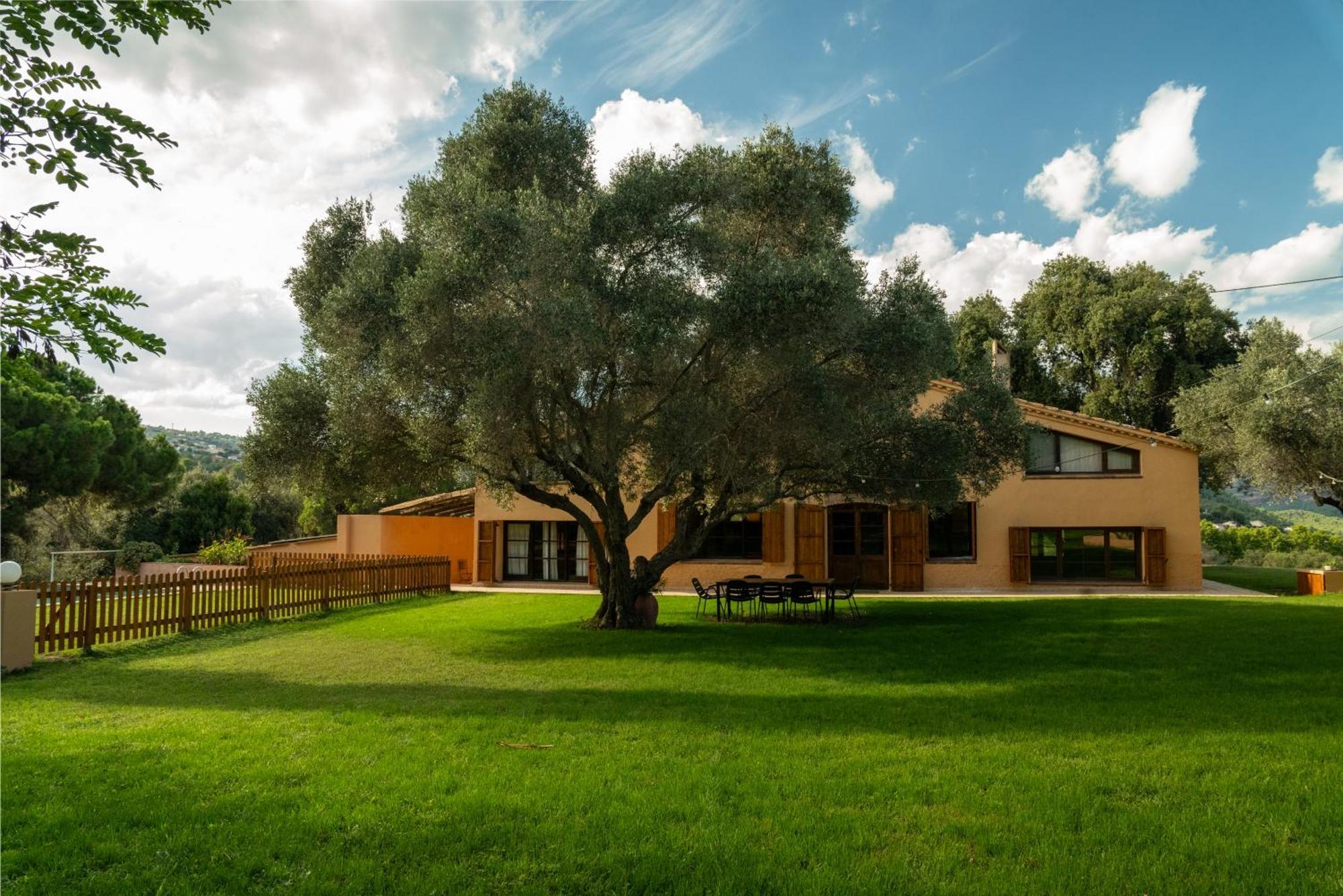 Casa Rural El Bruguer Vell Santa Eulalia de Ronsaná 外观 照片